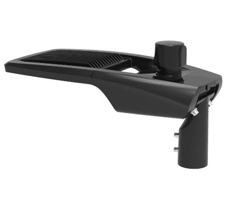 LED-Straßenlaternen mit IP66-Schutz und breitem Eingangsspannungsbereich für die Leistung in rauen Umgebungen